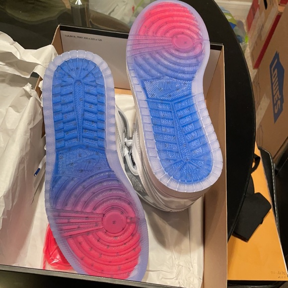 Air Jordan 1 Hi Zoom Air - Picture 2 of 4